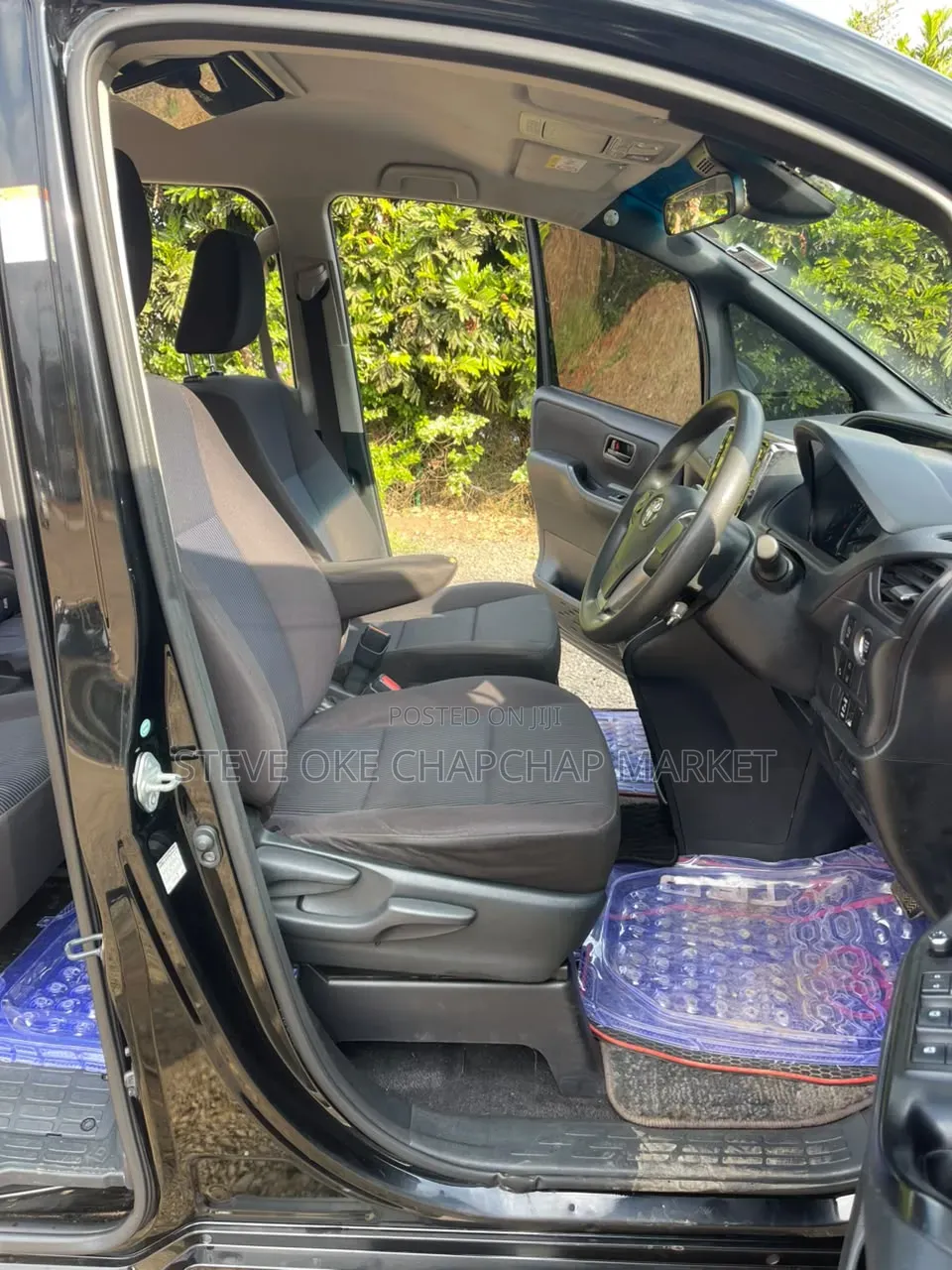 Toyota Noah 2020 Black