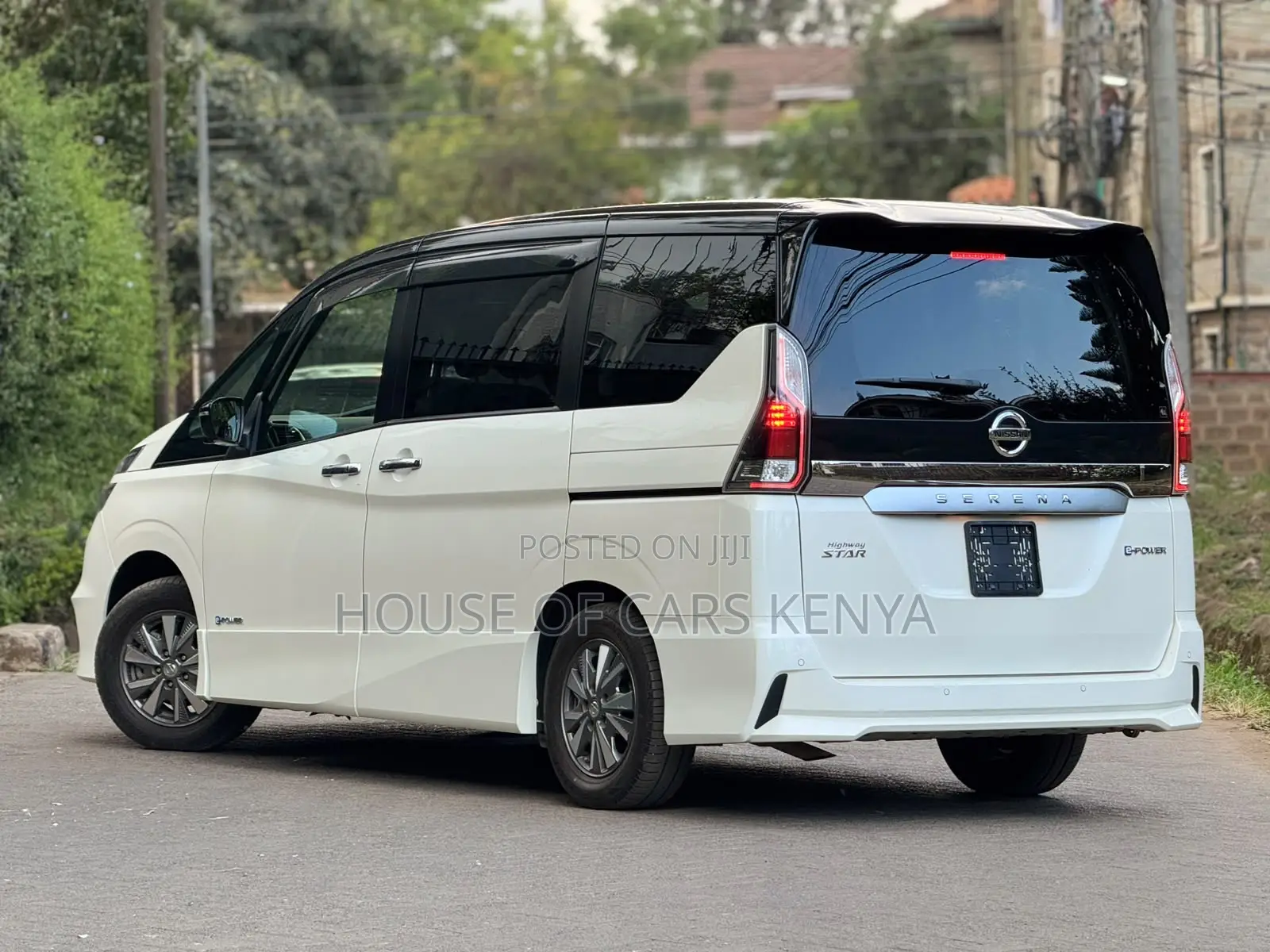 Nissan Serena 2019 White