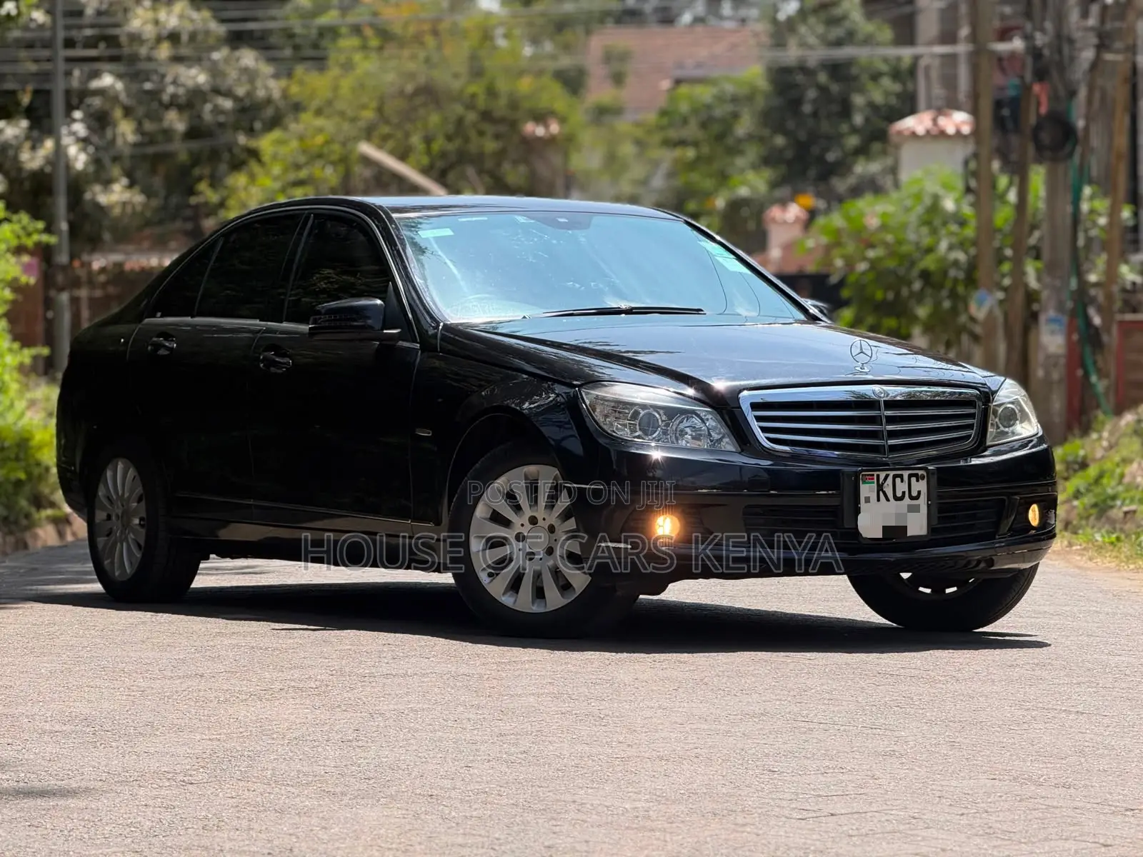 Mercedes-Benz C200 2009 Black