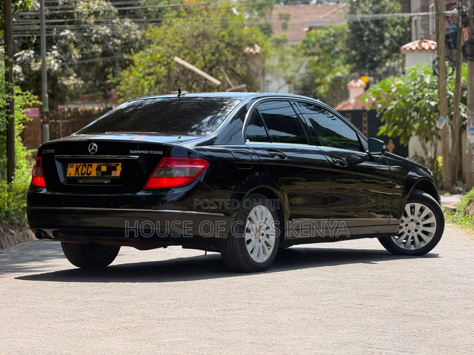 Mercedes-Benz C200 2009 Black