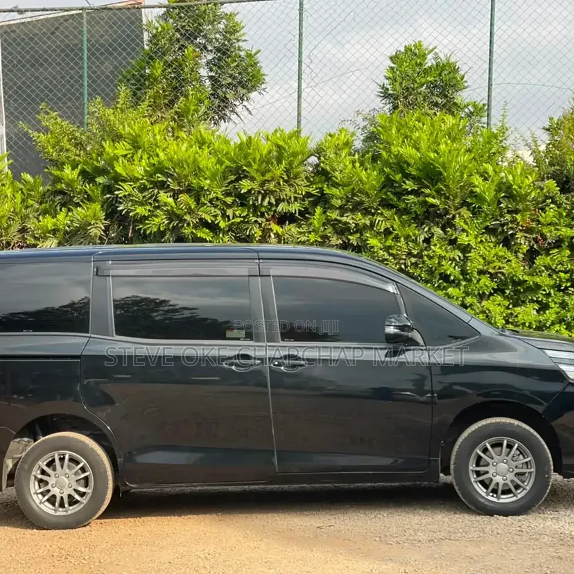 Toyota Noah 2020 Black