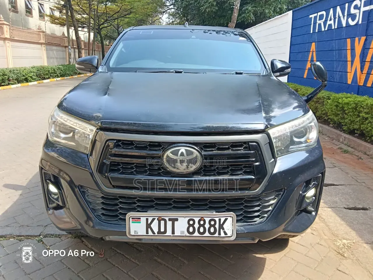 Toyota Hilux 2019 Matt Black