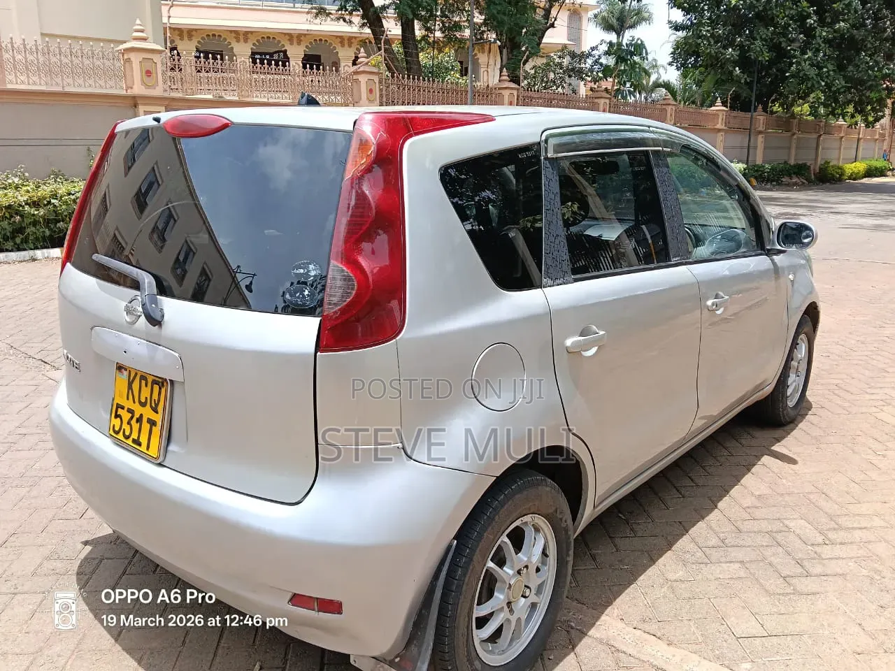 Nissan Note 2012 Silver