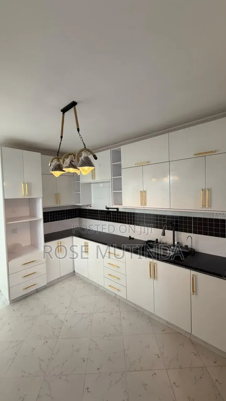 Furnished 4bdrm Bungalow in Kamakis for sale