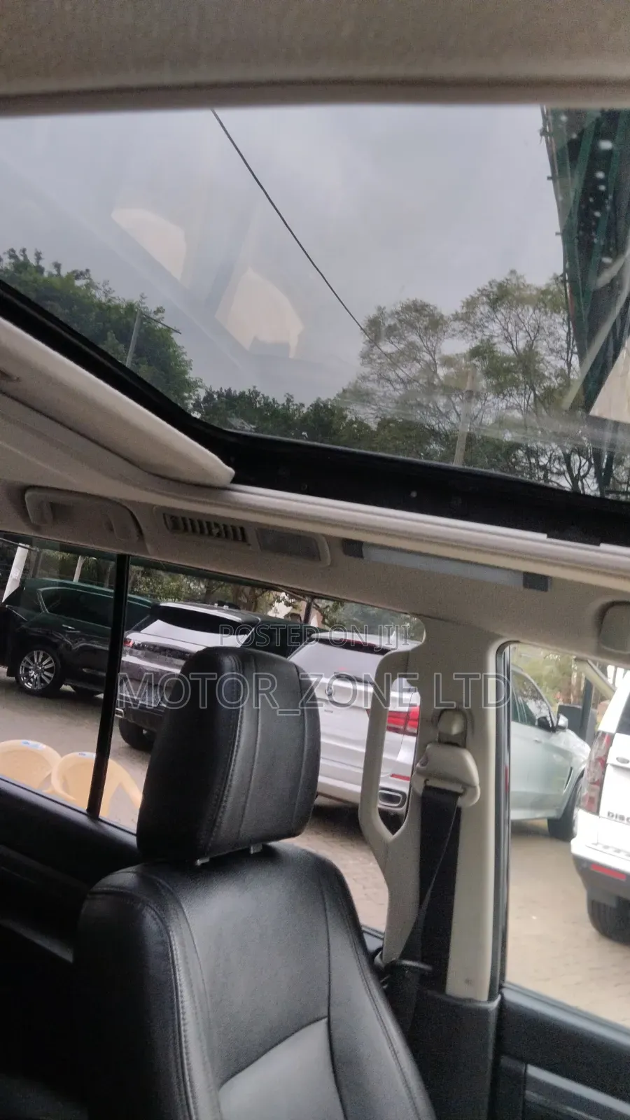 Mitsubishi Pajero 2018 Silver