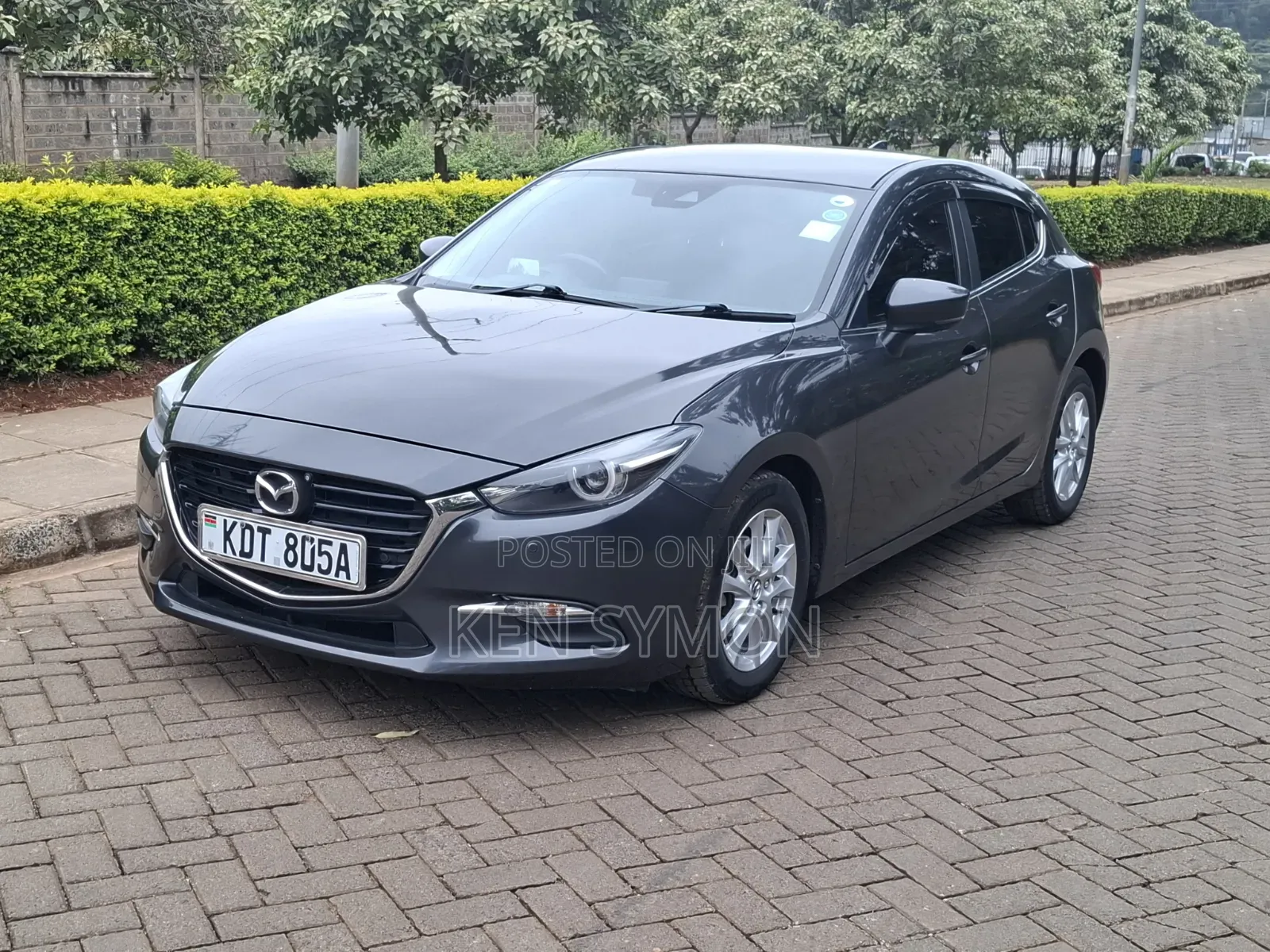 Mazda Axela 2019 Gray