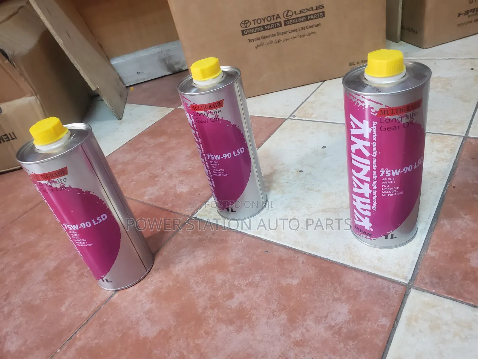 AKINAWA Differential Gear Oil