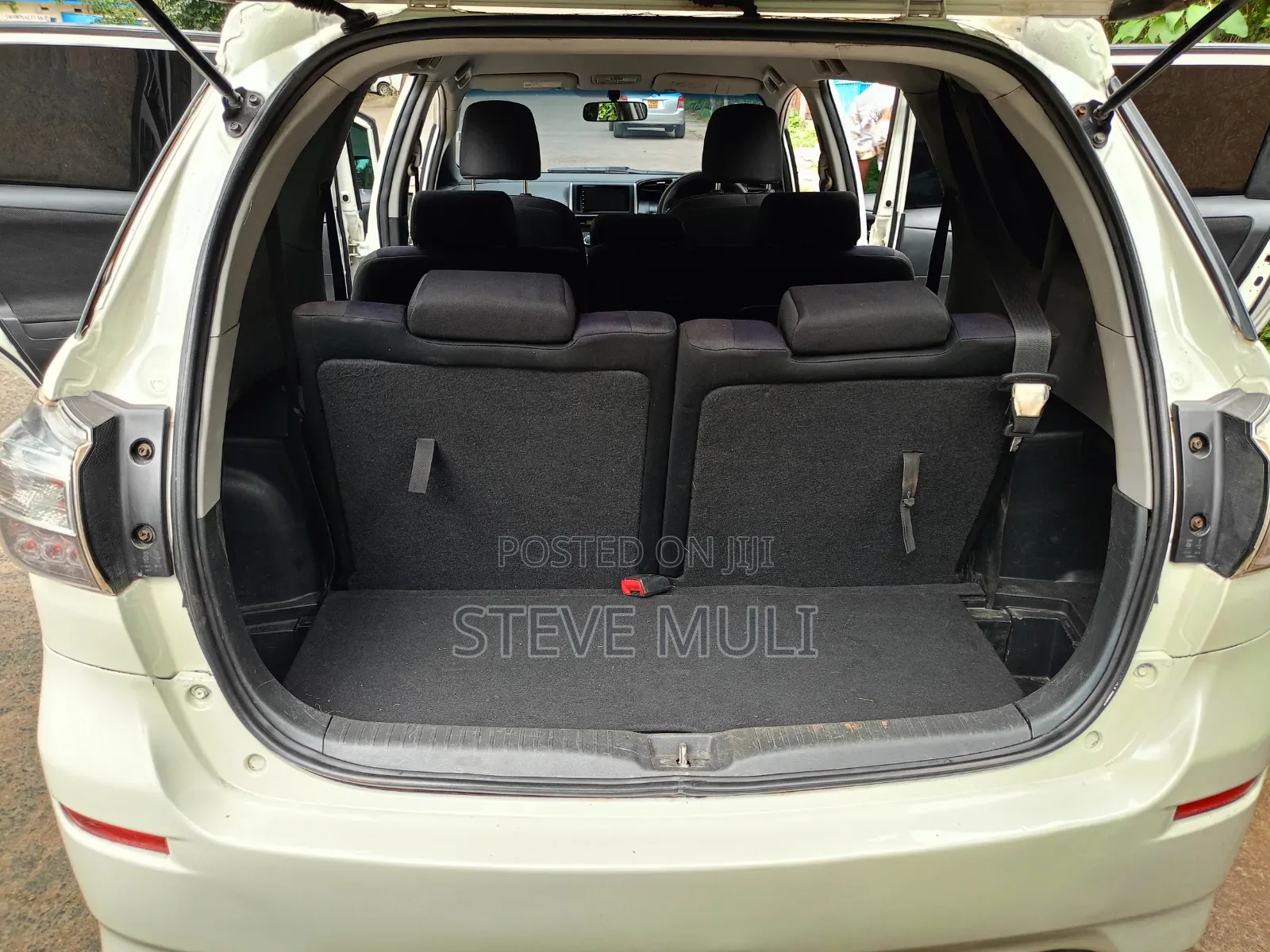 Toyota Wish 2012 White