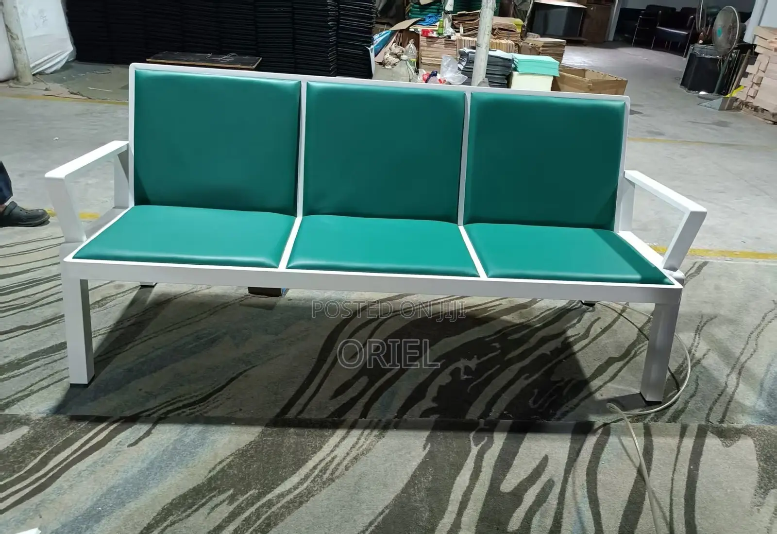Office Bench : 3-Seater Heavy-Duty Padded Office Waiting Bench