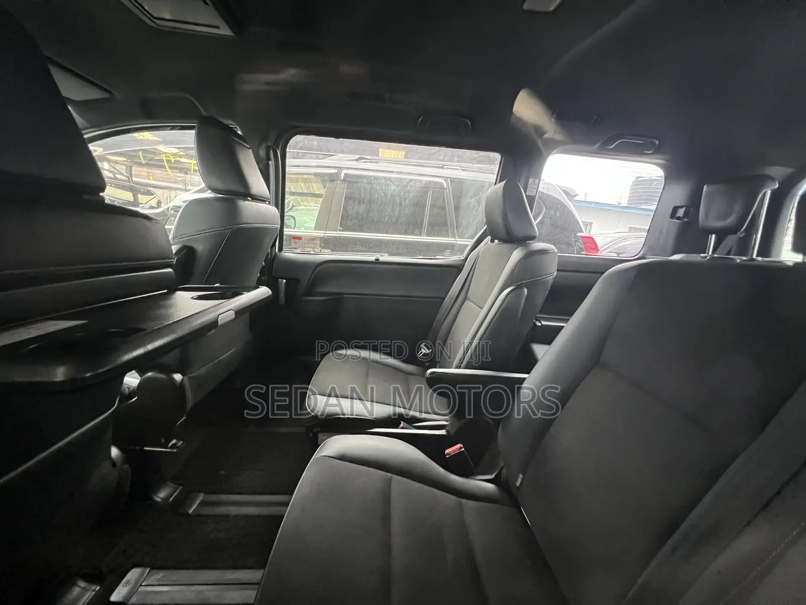 Toyota Noah 2019 Ivory