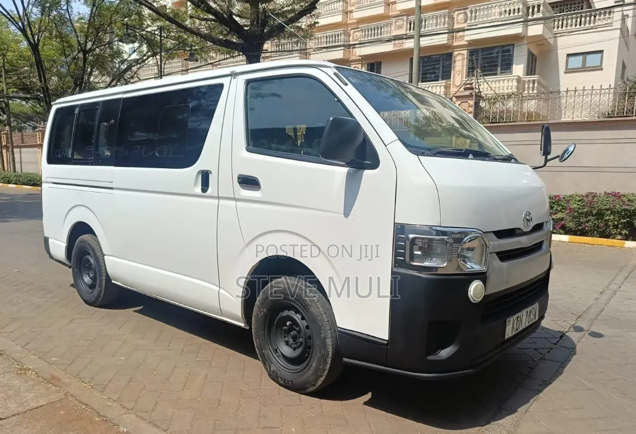 Toyota HiAce 2016 White