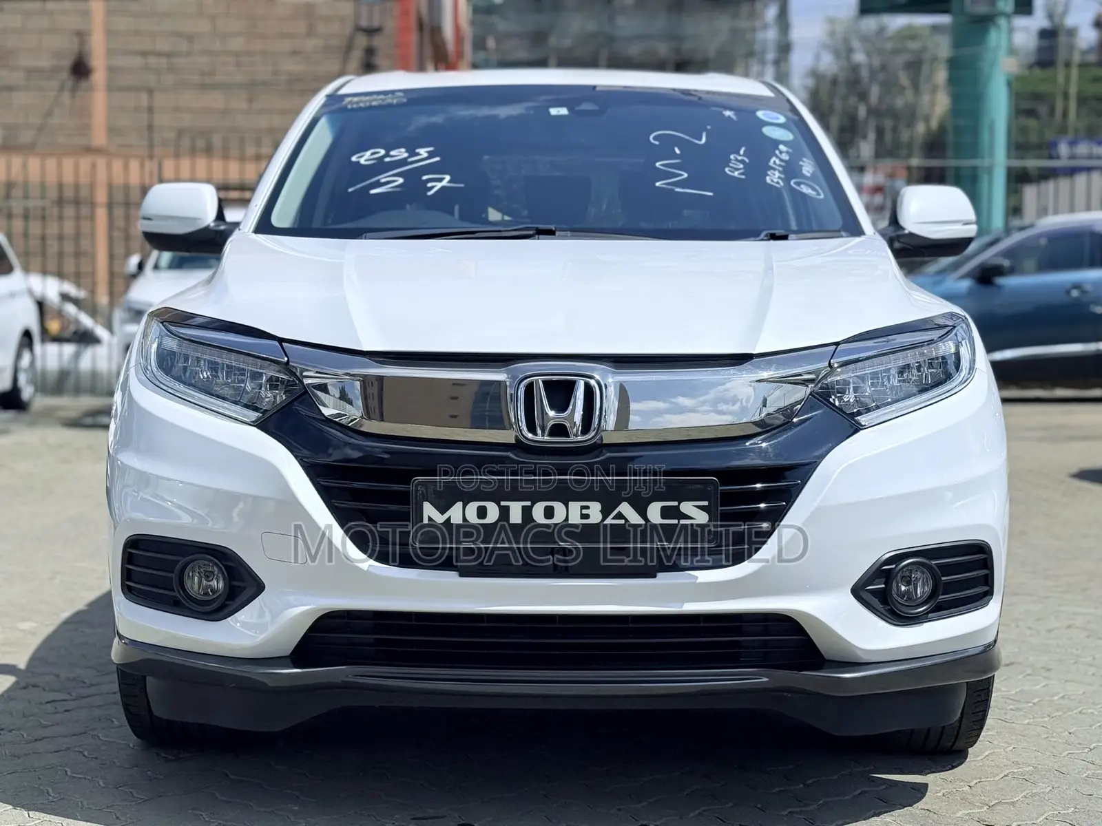 Honda Vezel 1.5 Hybrid 2WD 2019 Pearl