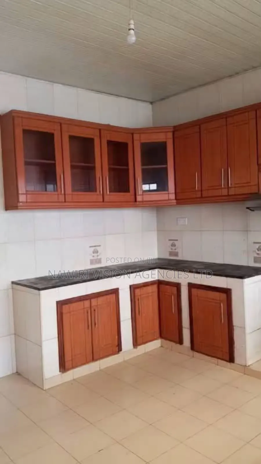 5bdrm House in Kincar, Utawala for rent