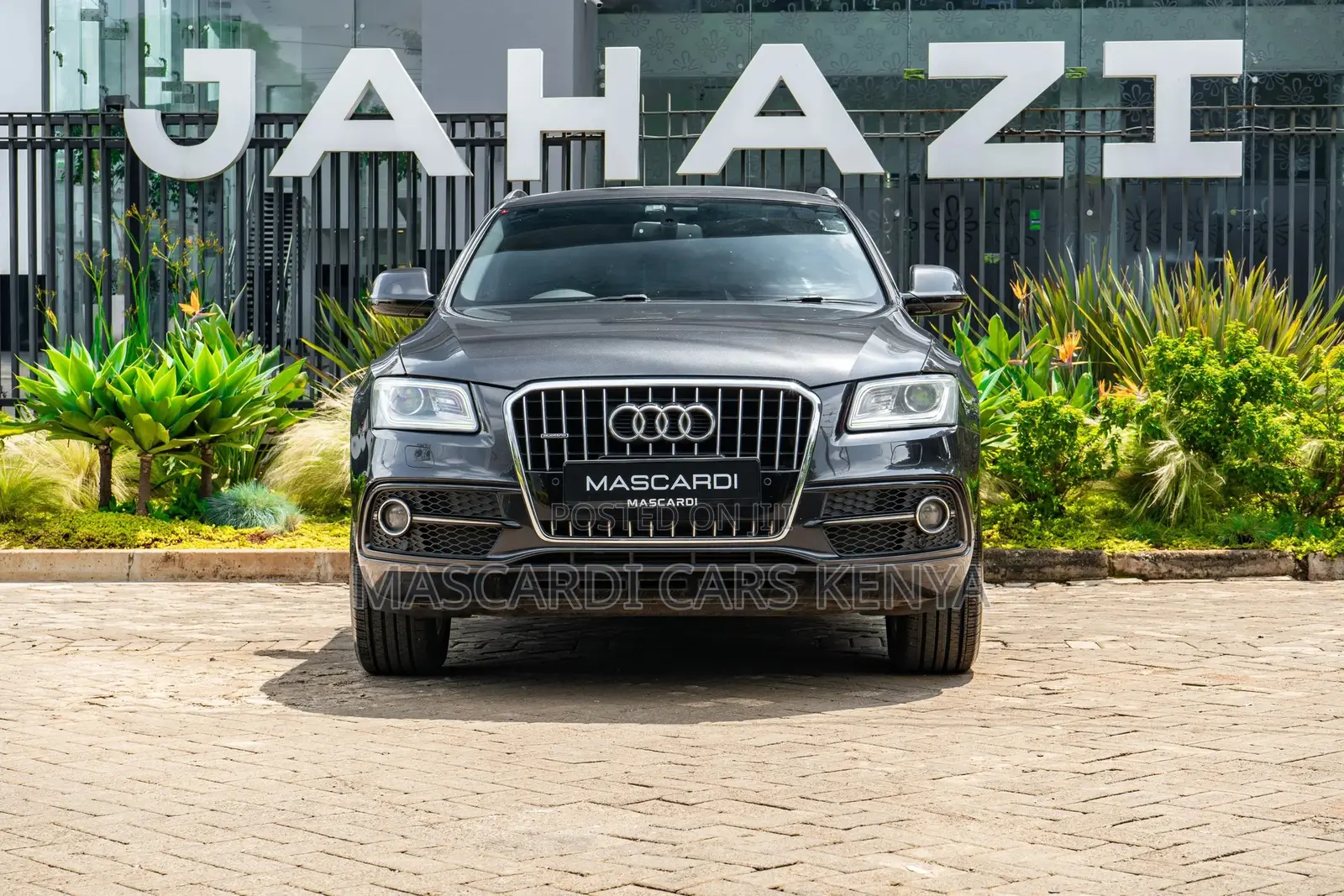 Audi Q5 2.0T Premium AWD quattro 2016 Gray