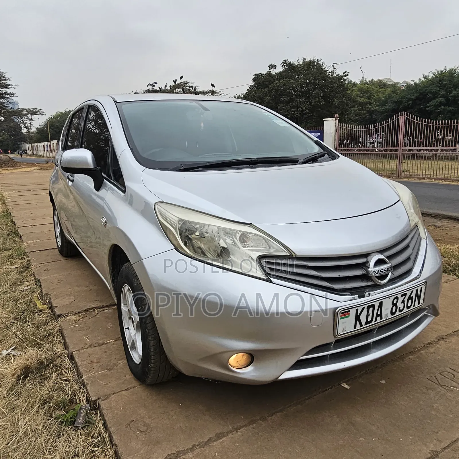 Nissan Note 2013 Silver