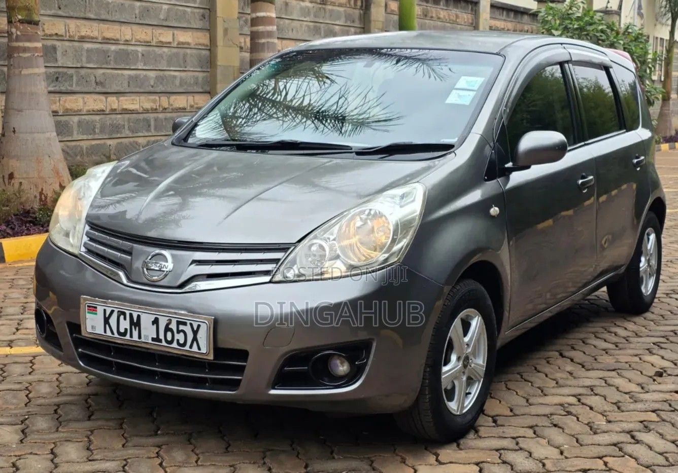 Nissan Note 2010 Gray
