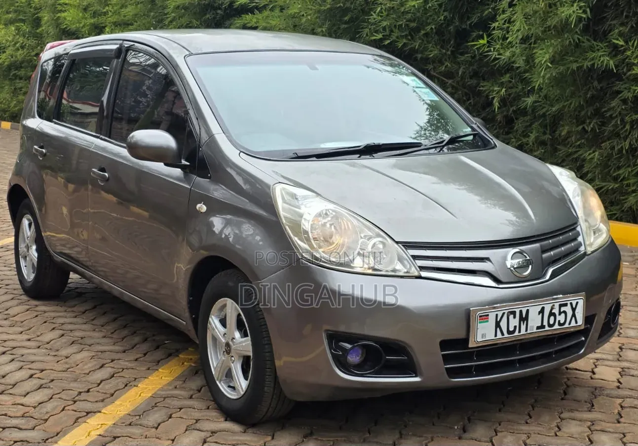 Nissan Note 2010 Gray
