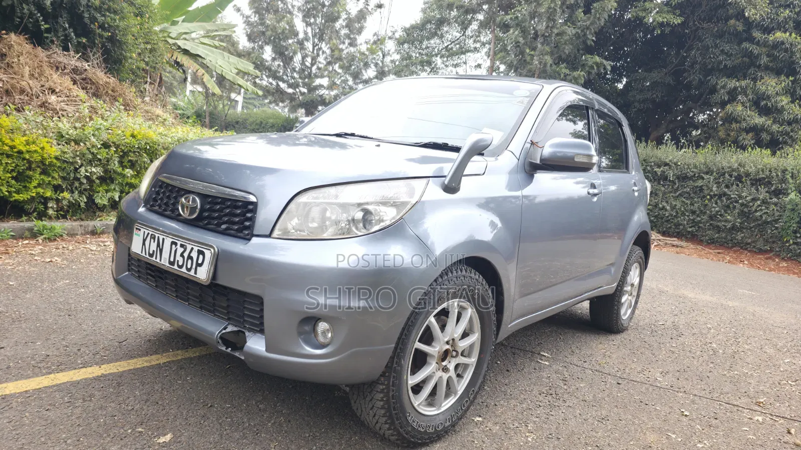Toyota Rush 2010 Gray