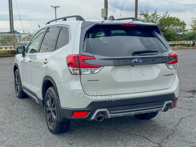 Subaru Forester 2021 White