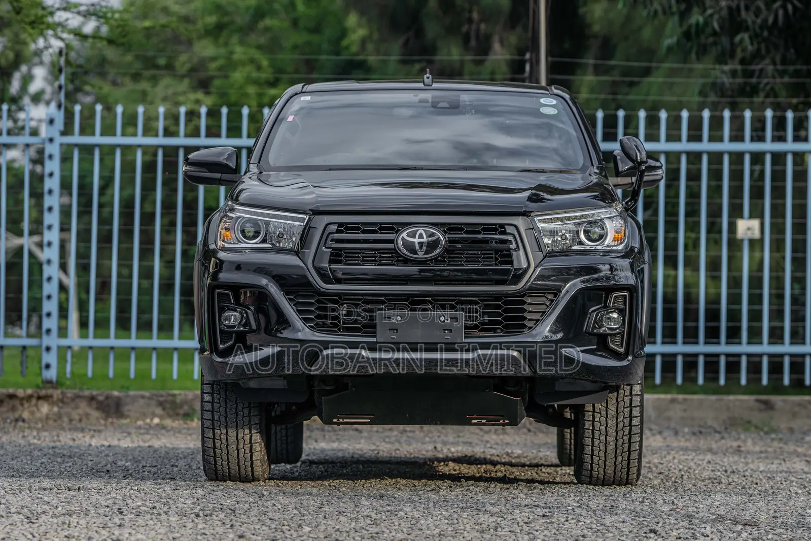 Toyota Hilux 2019 Black