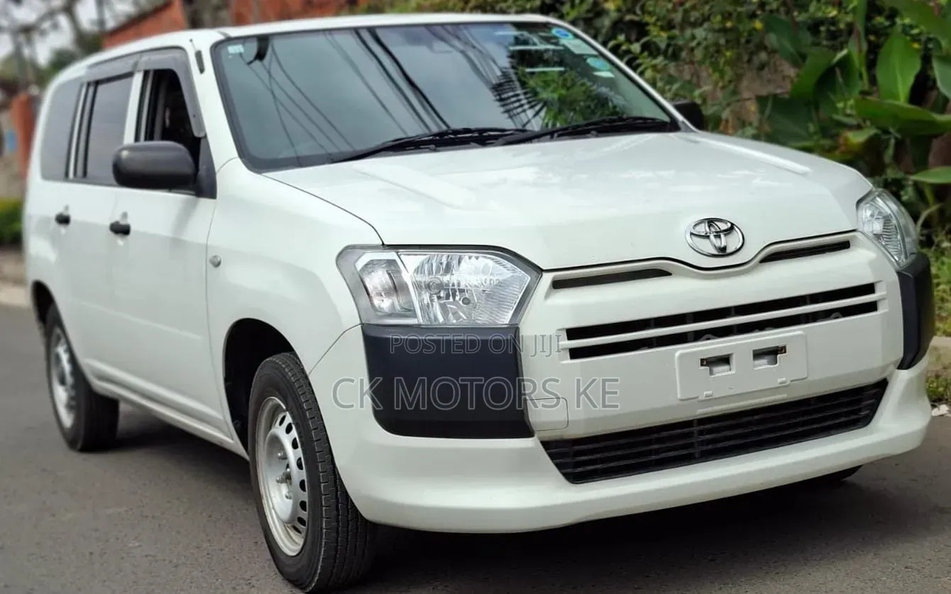 Toyota Succeed 2019 White
