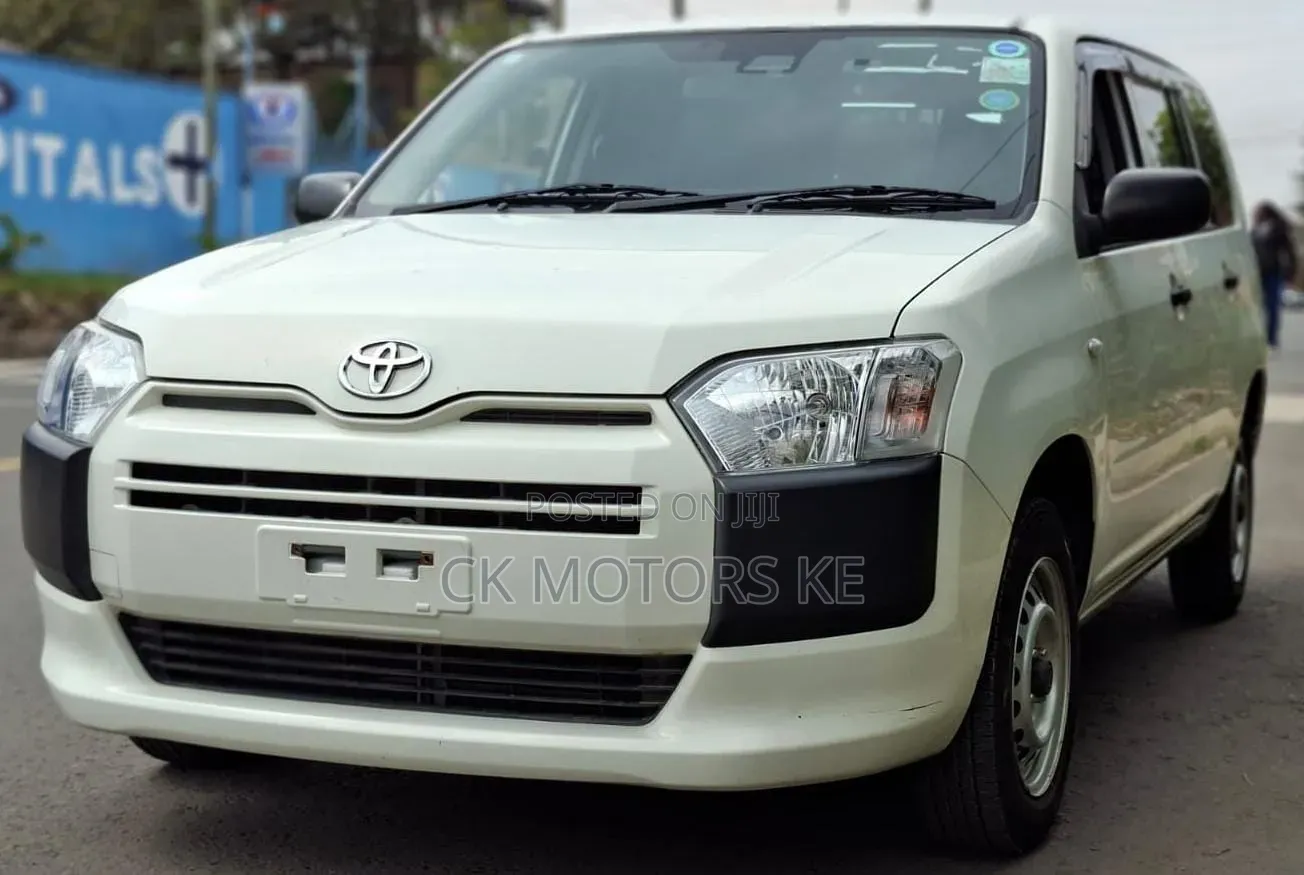 Toyota Succeed 2019 White