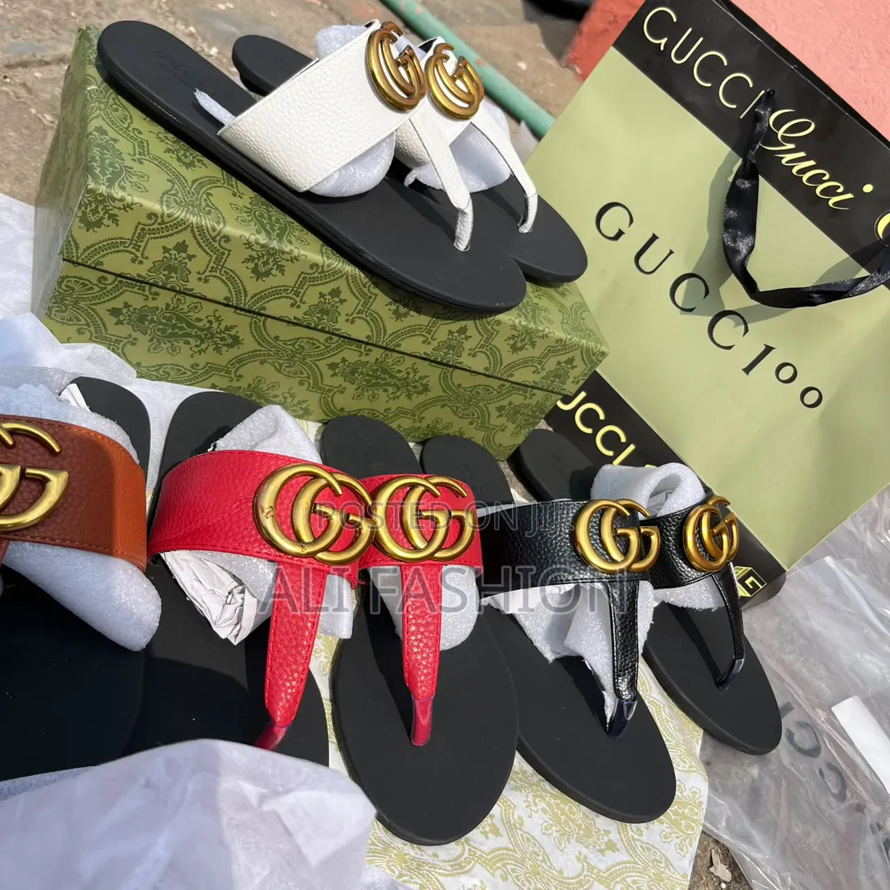 Gucii Thong Sandals
