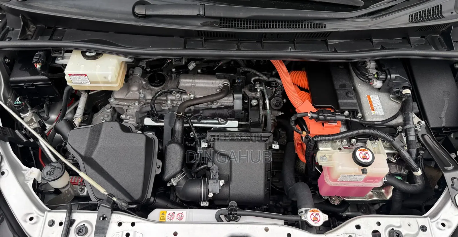 Toyota Voxy Hybrid X 2WD 7-Seater 2019 Silver