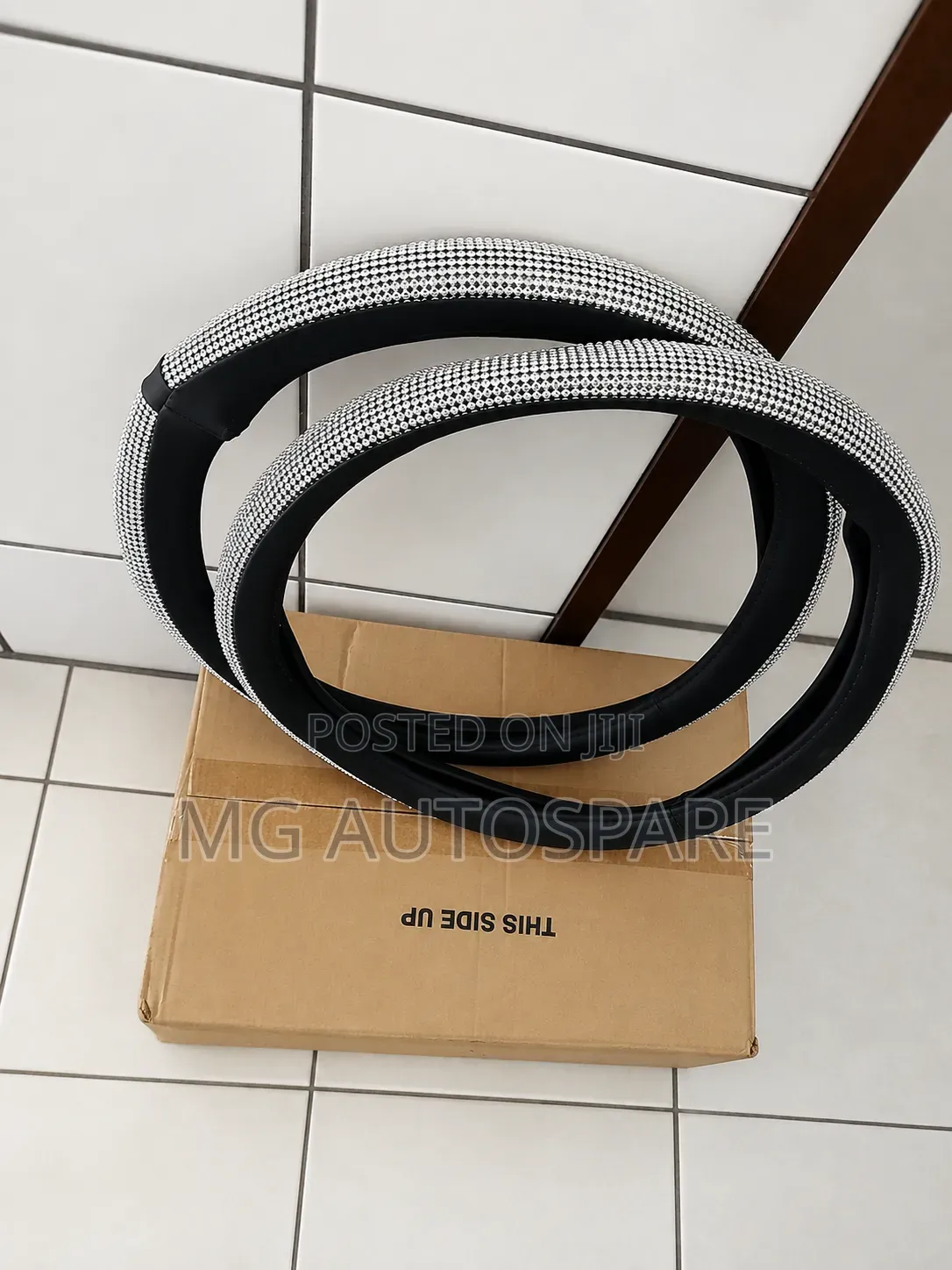 Sparkling Rhinestone Steering Cover