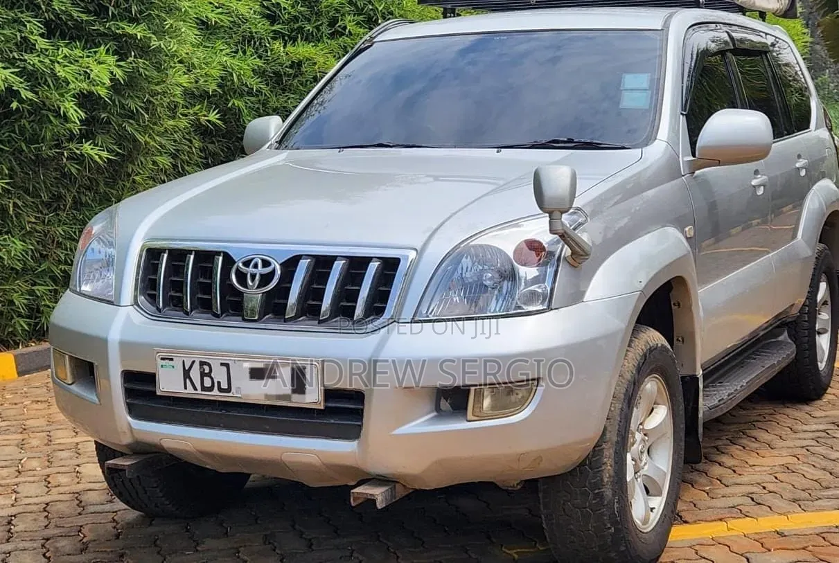 Toyota Land Cruiser Prado 2006 Silver