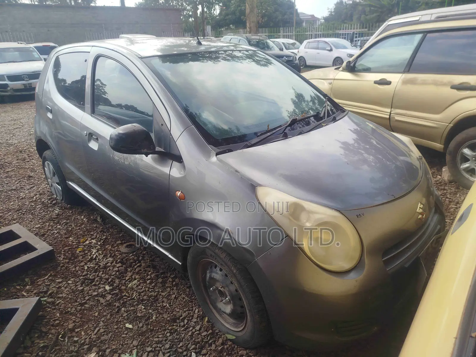 Suzuki Alto 2014 Gray