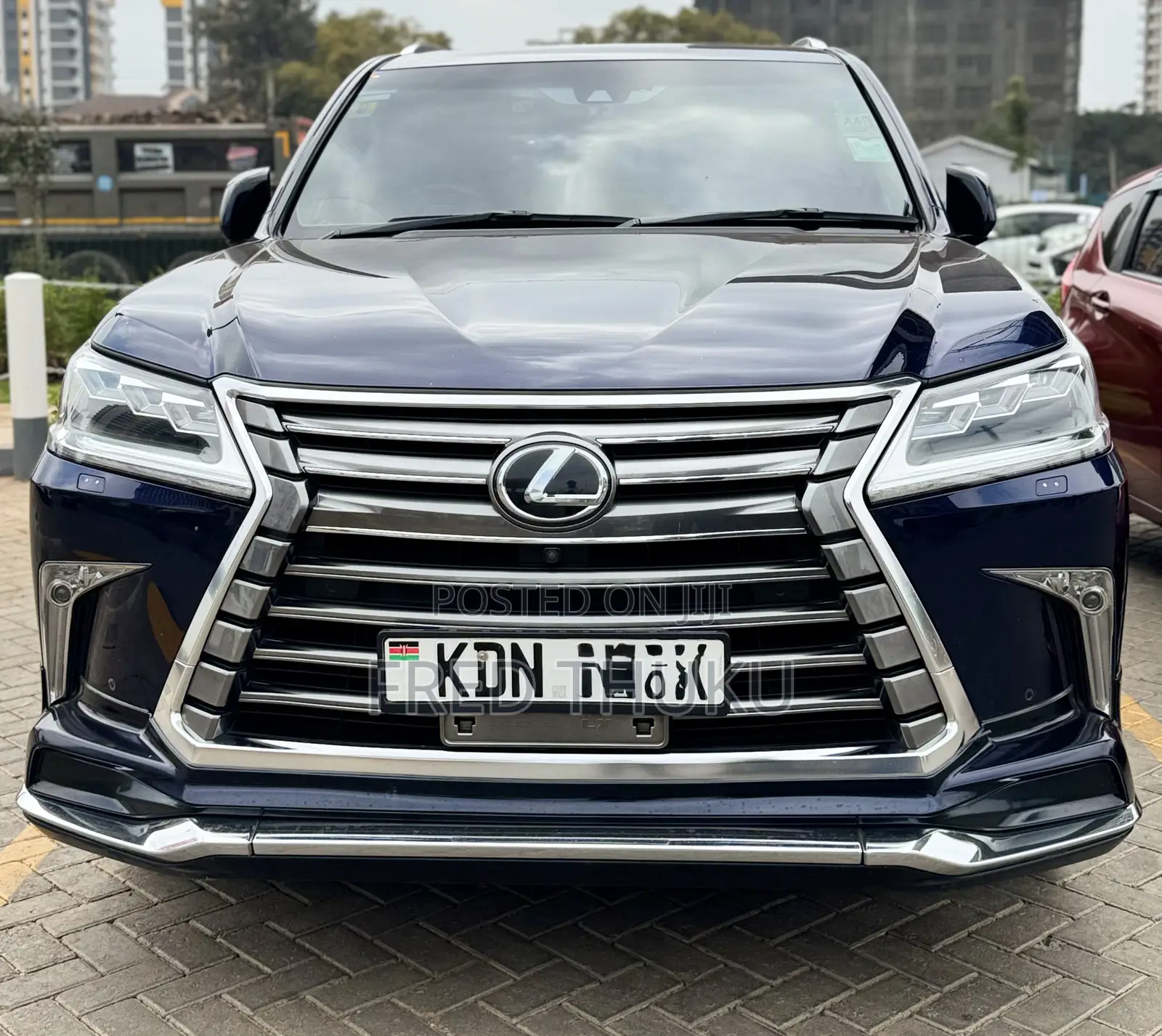 Lexus LX 570 AWD 2016 Blue
