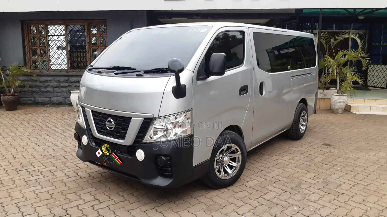 Nissan NV350 2019 Silver
