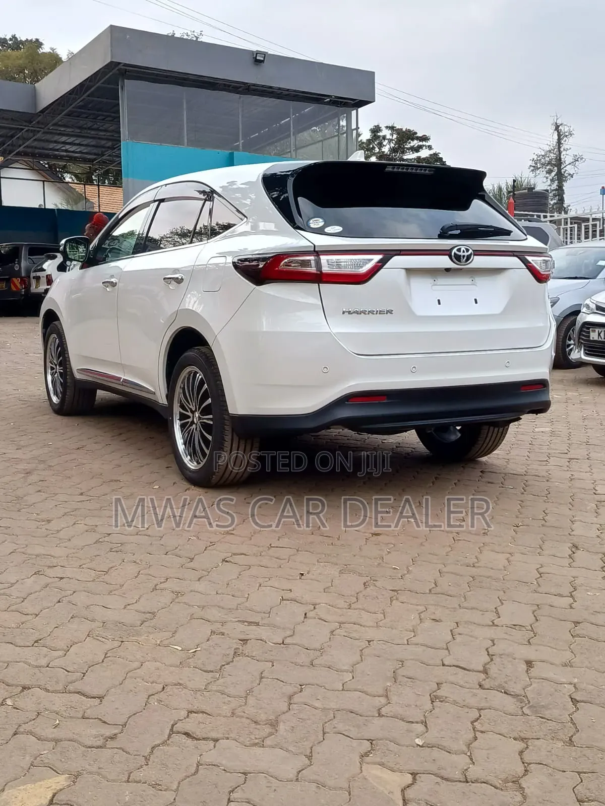 Toyota Harrier 2019 White