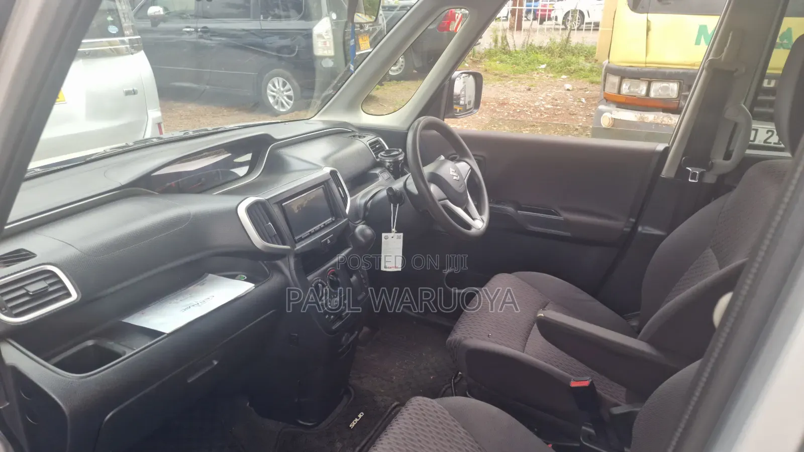 Suzuki Solio 2016 Silver