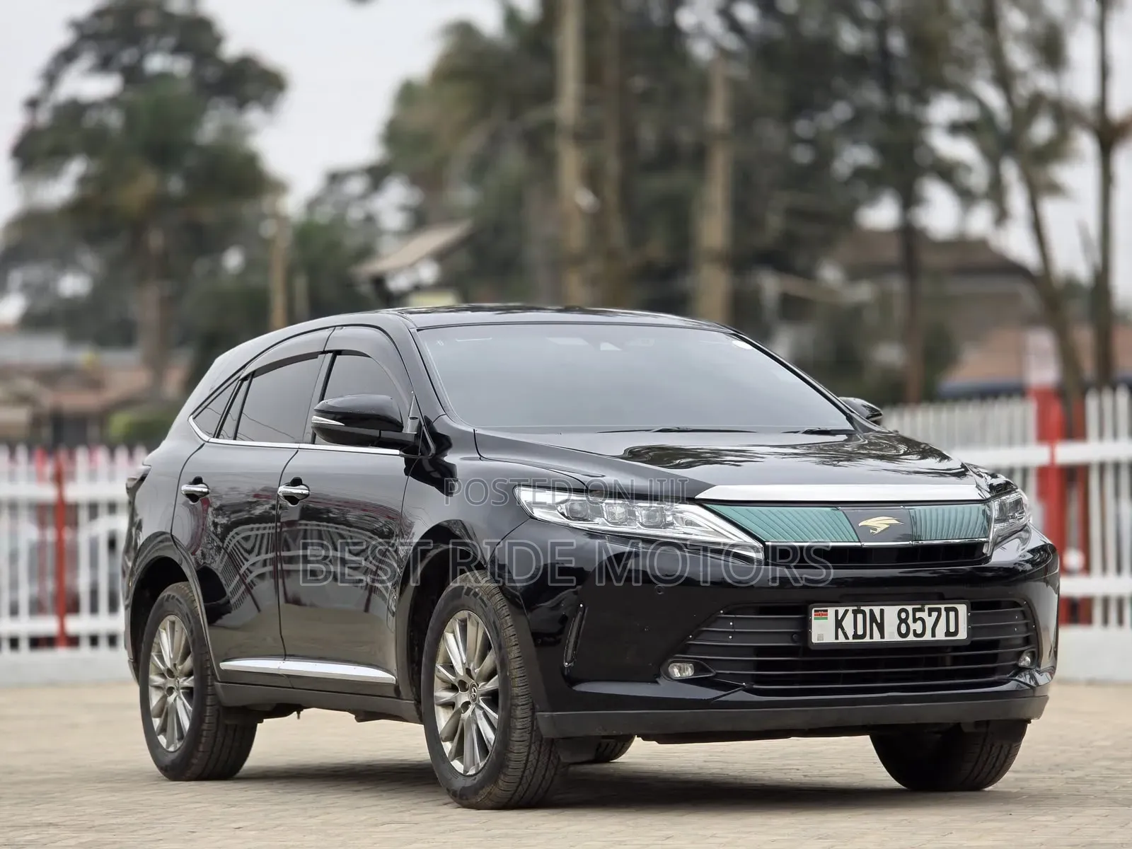 Toyota Harrier 2017 Black