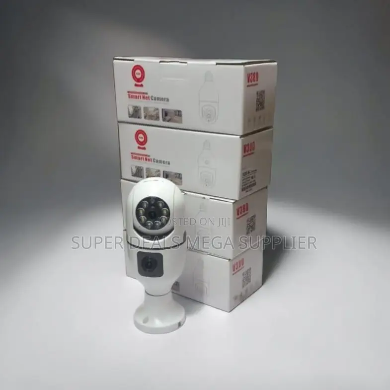 Sale Prices Wide Angle View PTZ Rotating Dual Lens Wifi Bulb Cameras