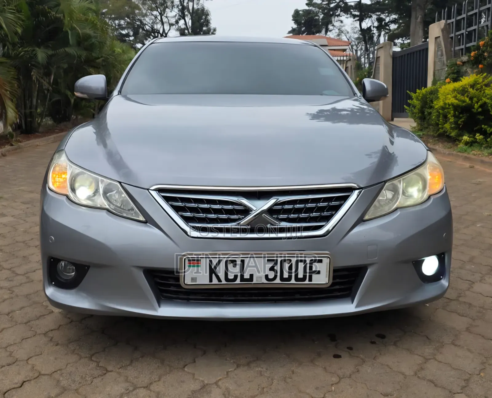 Toyota Mark X 2010 Gray