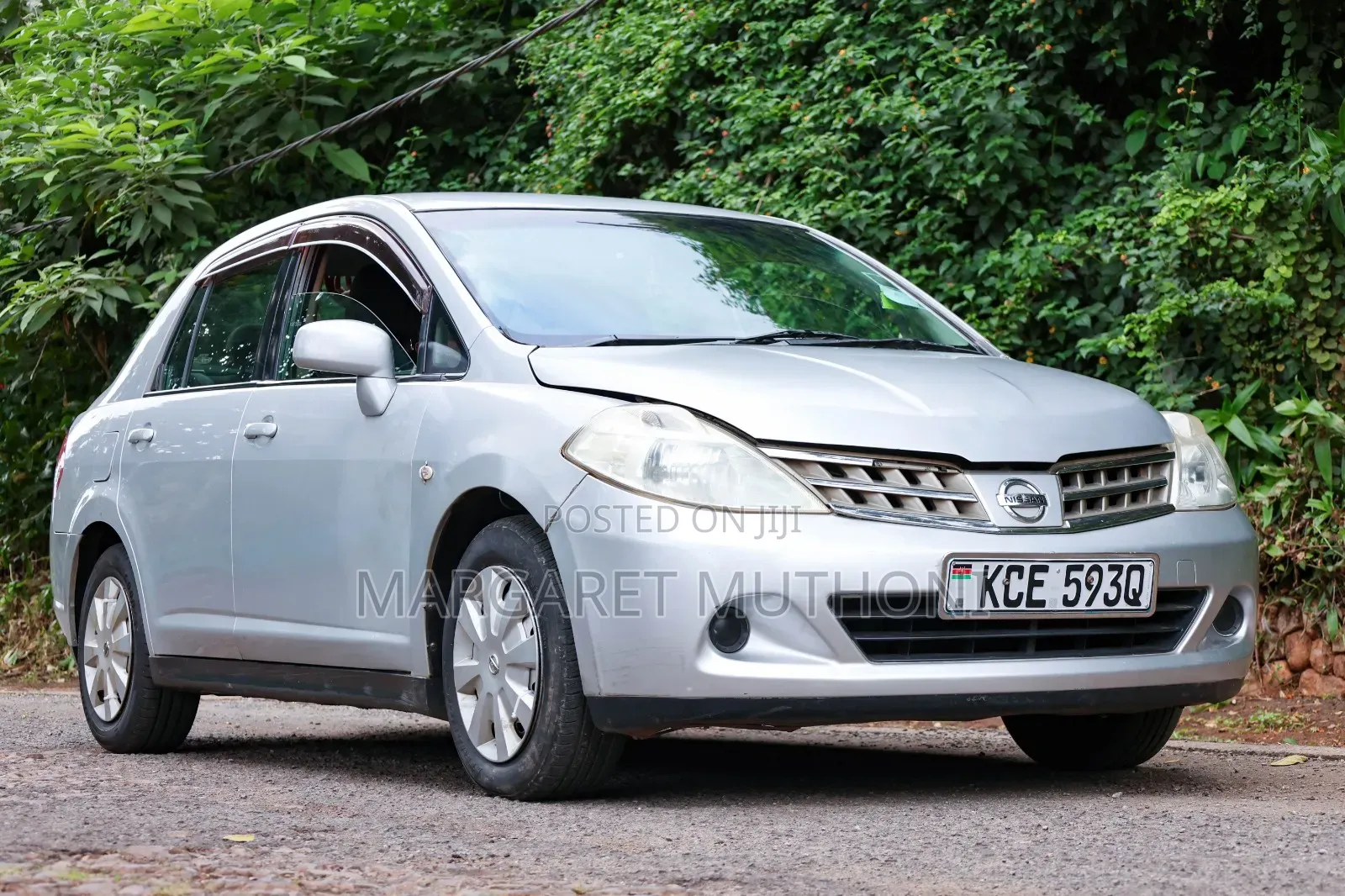 Nissan Tiida 2007 Silver
