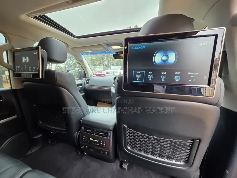 Toyota Land Cruiser 4.5 V8 VXR 2019 Gray