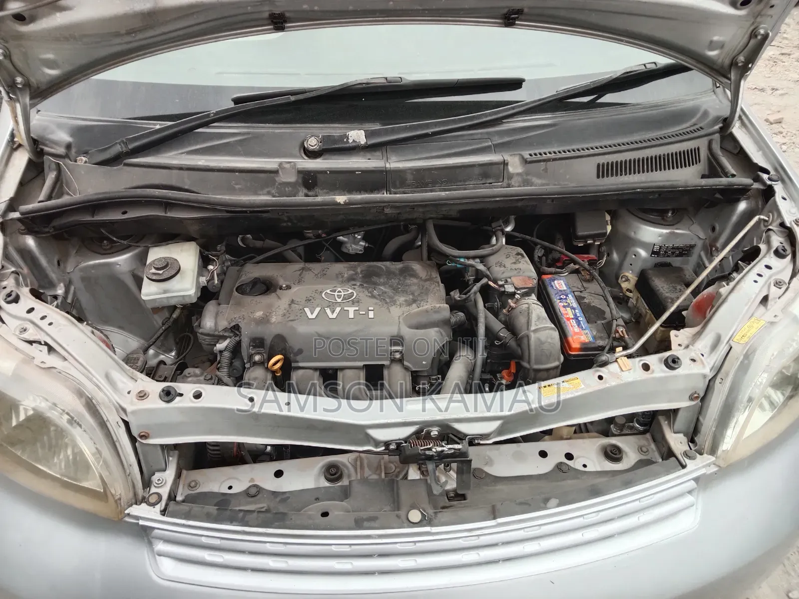 Toyota Porte 2009 Silver