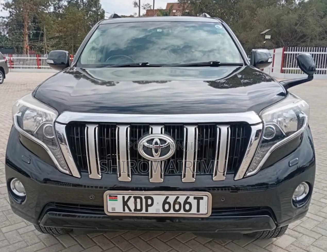 Toyota Land Cruiser Prado 2017 Black