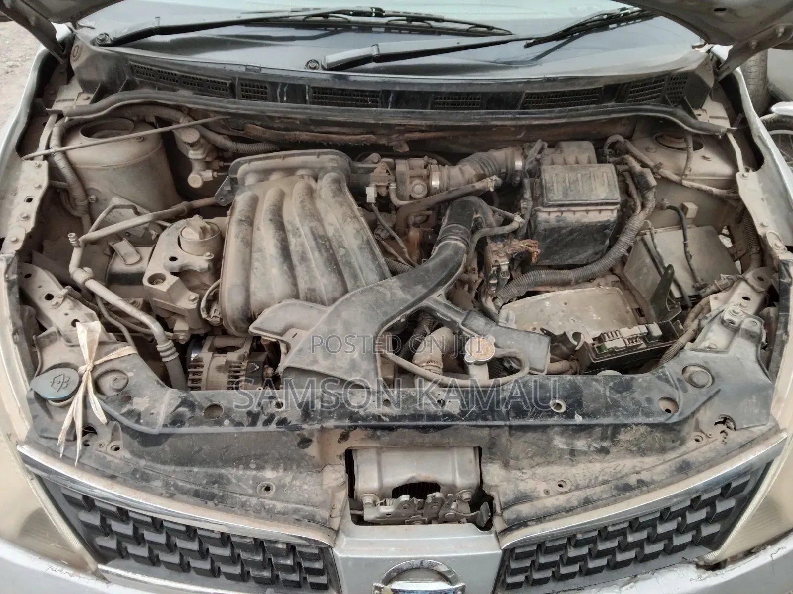 Nissan Tiida 2008 Silver
