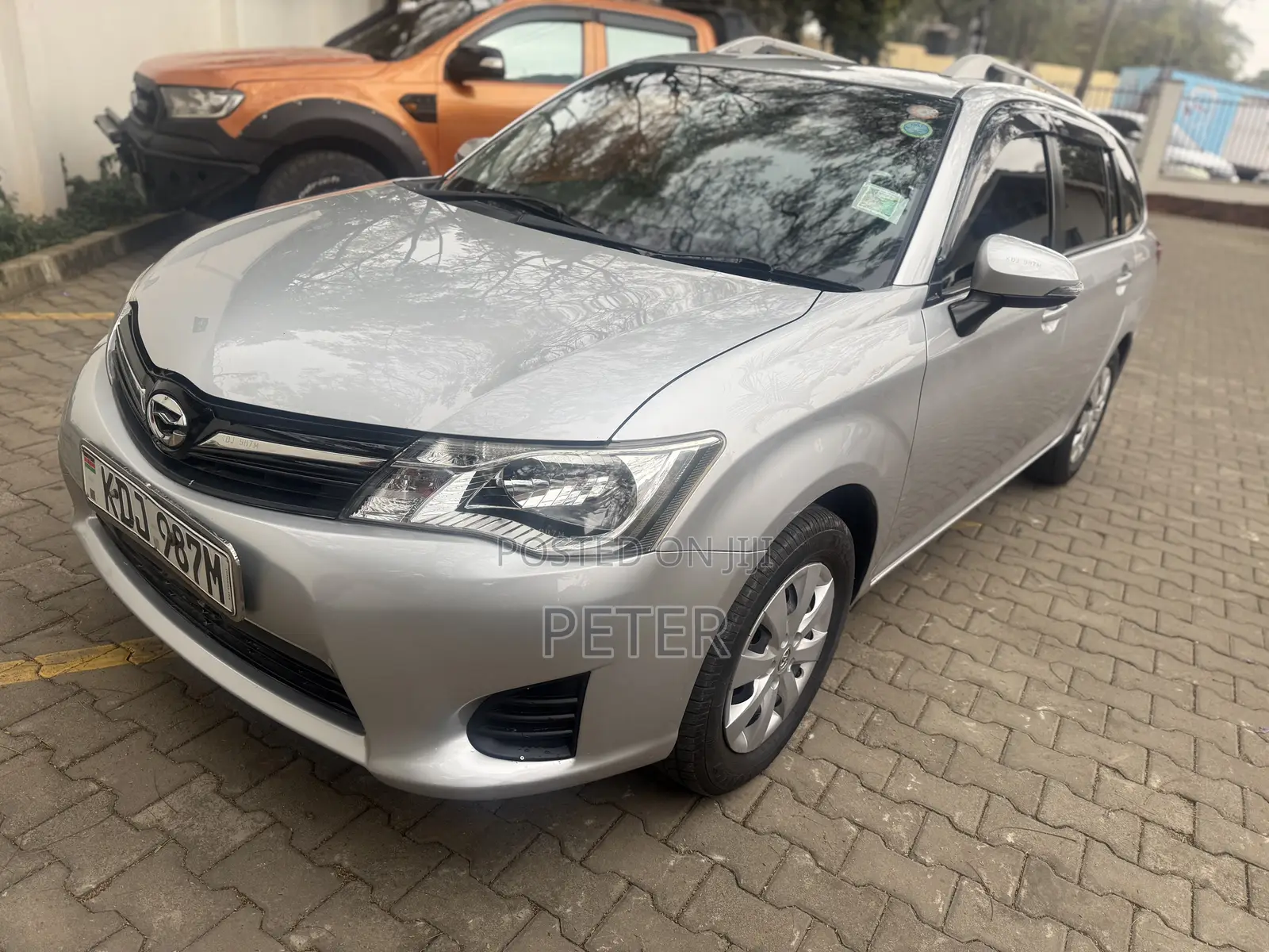 Toyota Corolla Fielder 2015 Silver