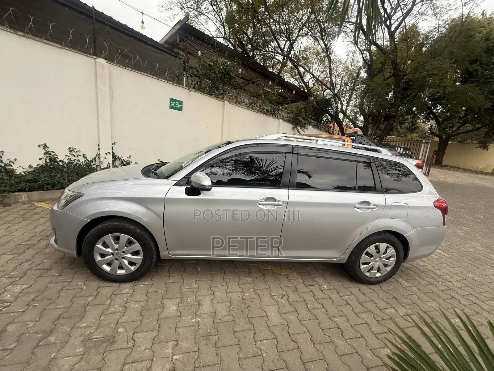 Toyota Corolla Fielder 2015 Silver