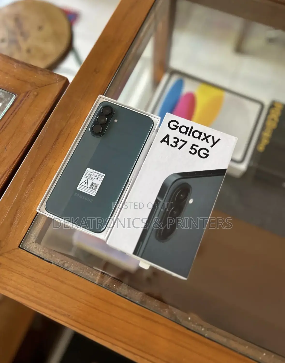 New Samsung Galaxy A37 128 GB Black