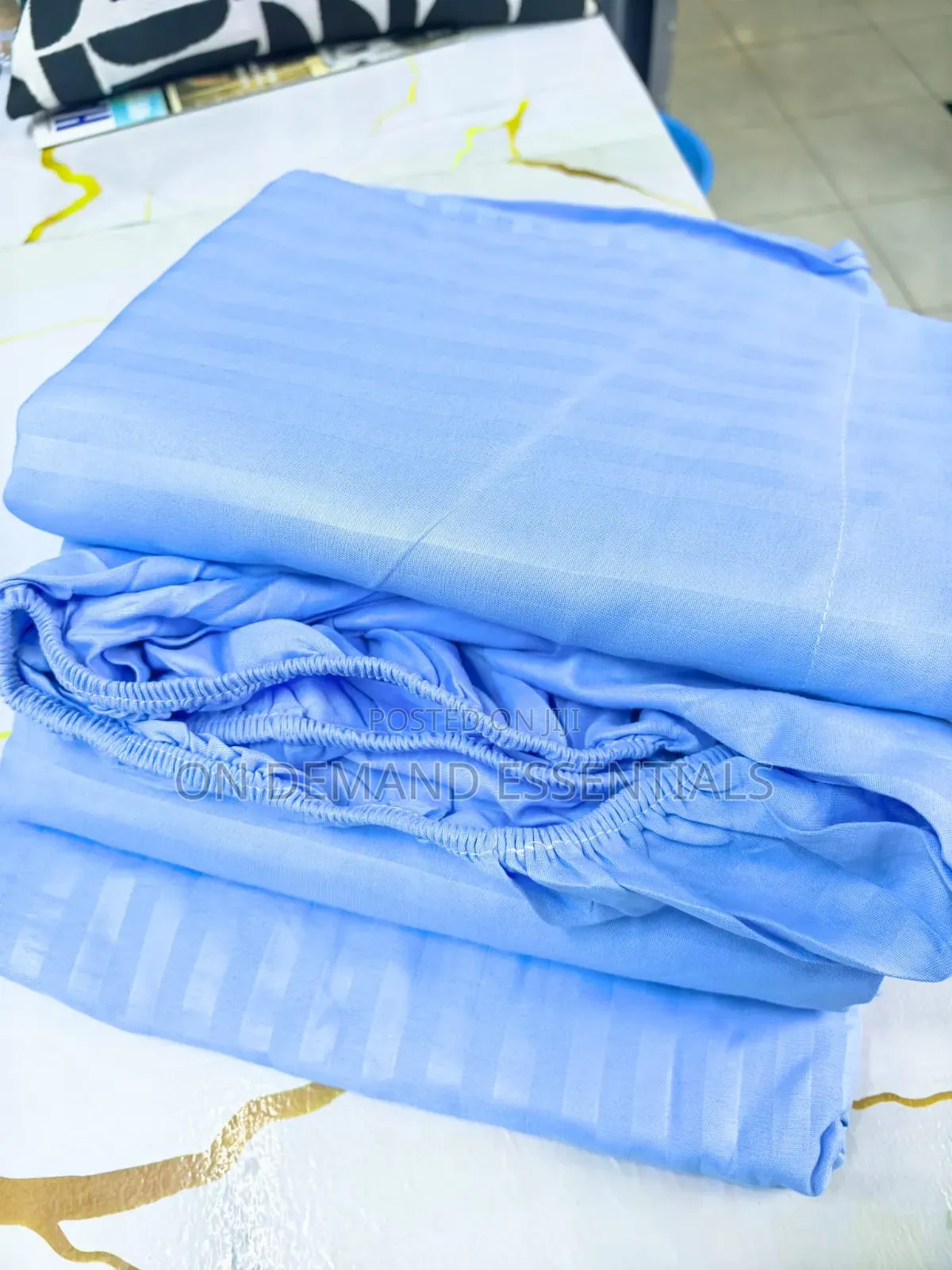 White Striped Fitted White Bedsheets