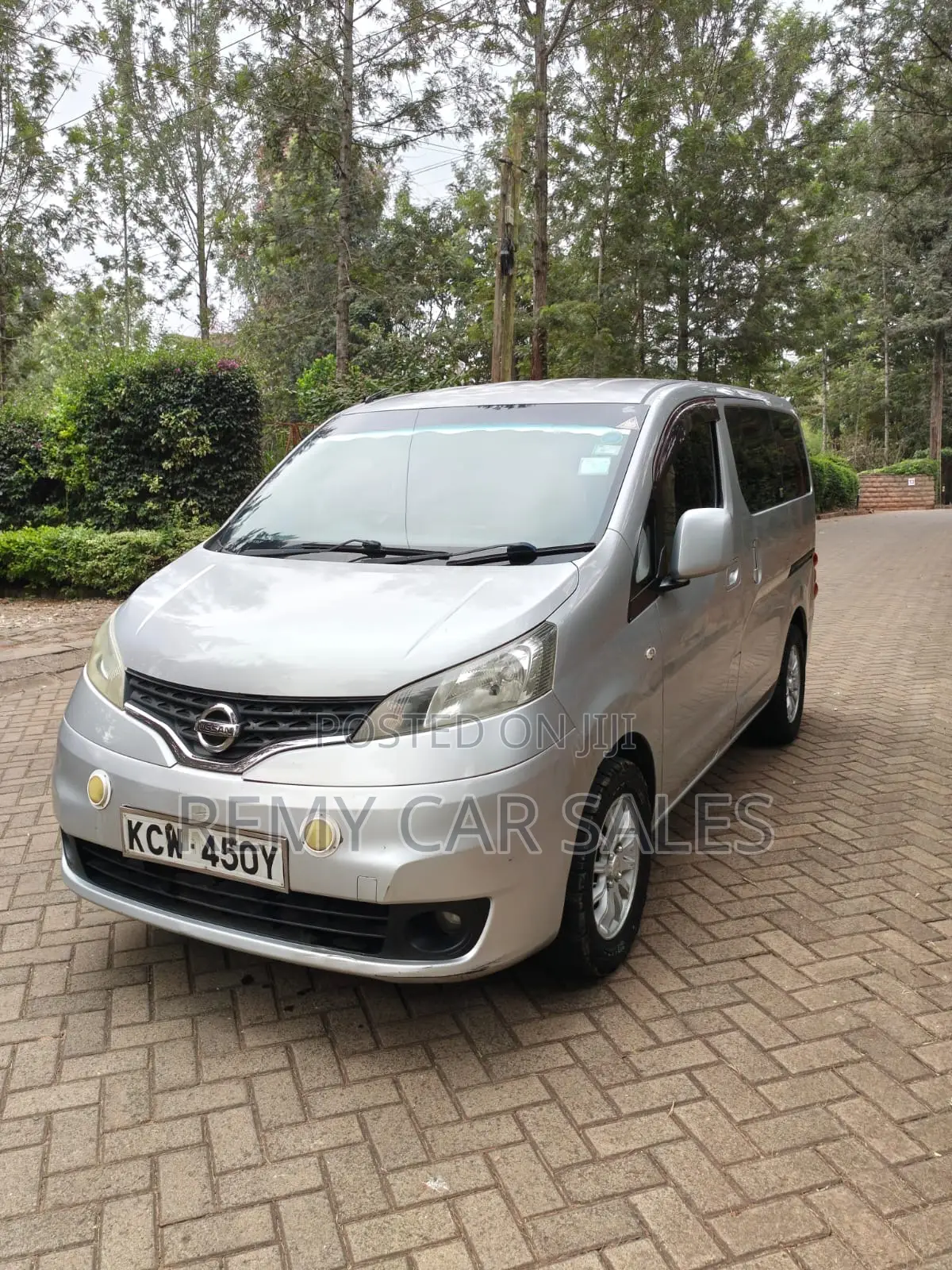 Nissan NV200 2012 Silver