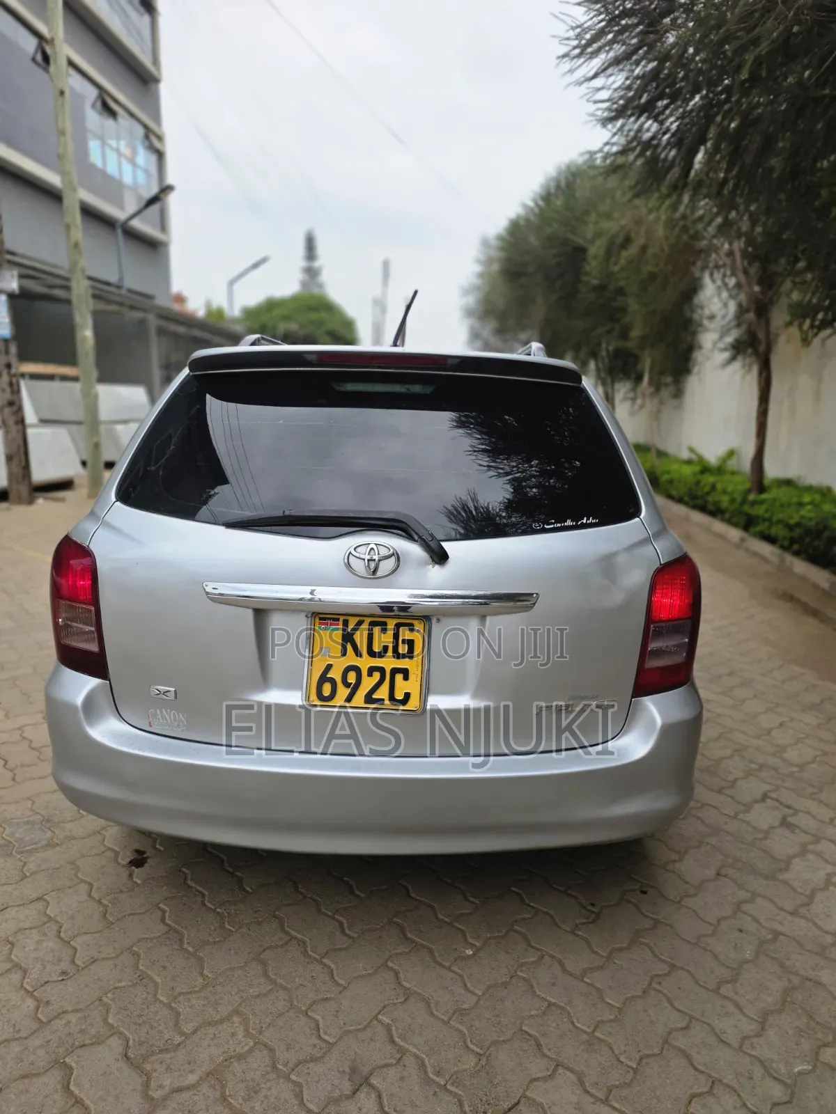 Toyota Corolla Fielder 2010 Silver