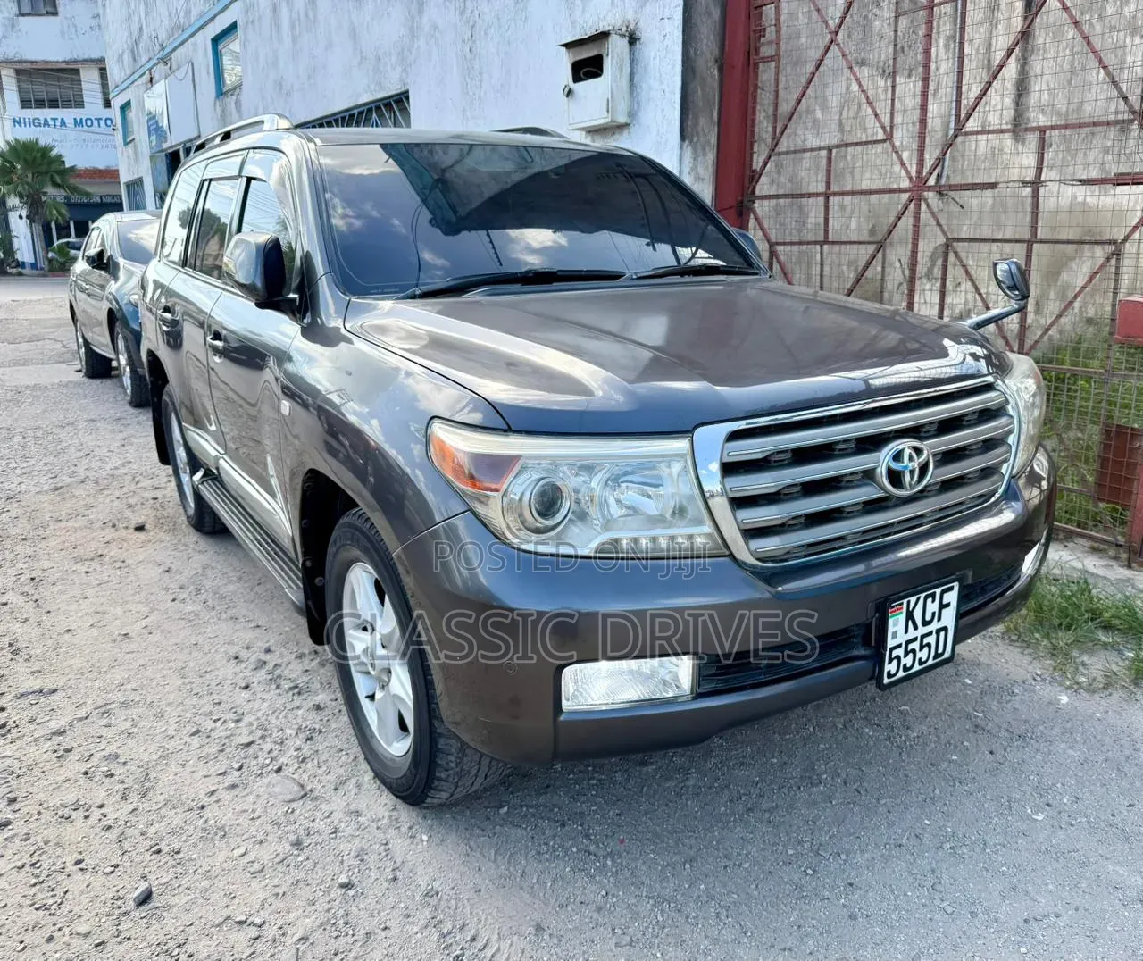 Toyota Land Cruiser 2009 Gray